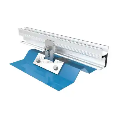 Clemă de acoperiș montată pe panouri solare